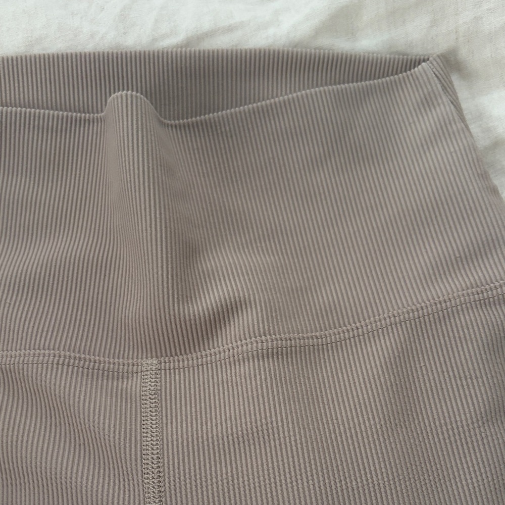 Beach Riot Workout Pants - Picture 3 of 7